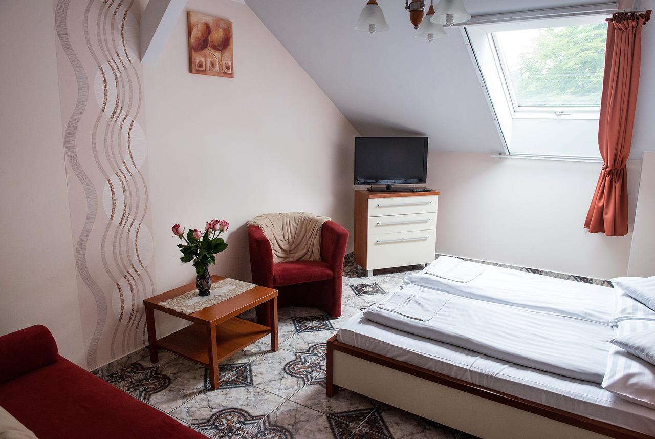 Bl Luxus Apartman 세게드 외부 사진