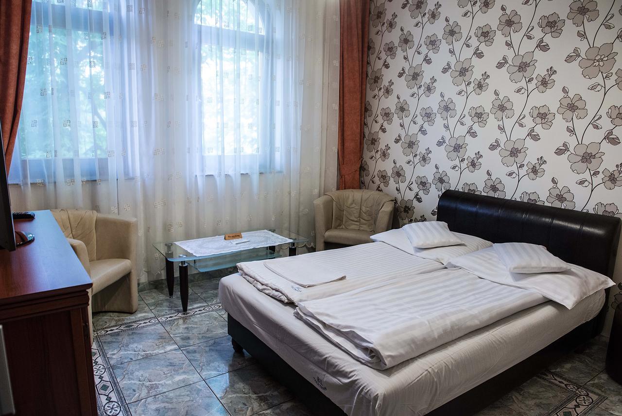 Bl Luxus Apartman 세게드 외부 사진